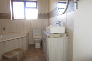 3 Bedroom Property for Sale in Heiderand Western Cape